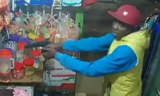 Detectives in search of thugs who were captured on camera stealing from shop in Kasarani