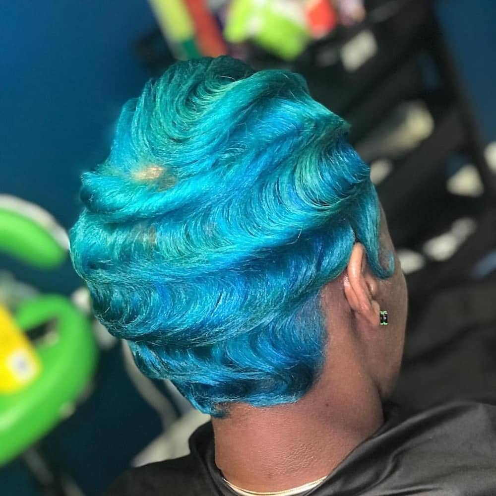 blue hair for dark skin