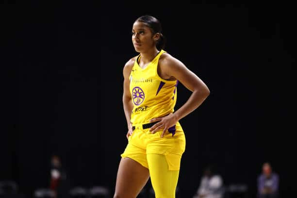 Dwight Howard's Ex-Wife is a Rising WNBA Star - FanBuzz