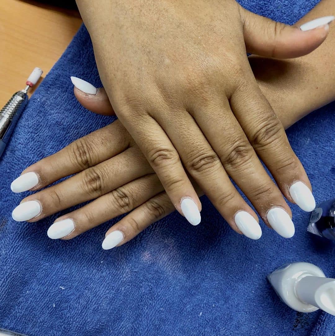 Double French manicure (white) - kupić Manicure and pedicure - nail design  w Polsce | Manicure and pedicure - nail design - tuffishop