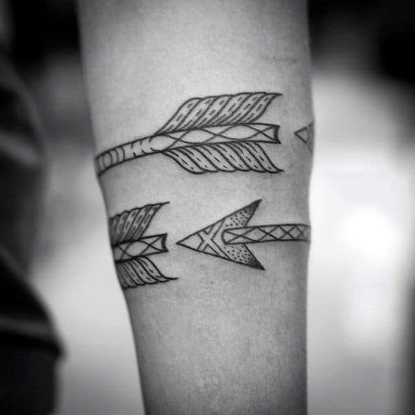 women's armband tattoo