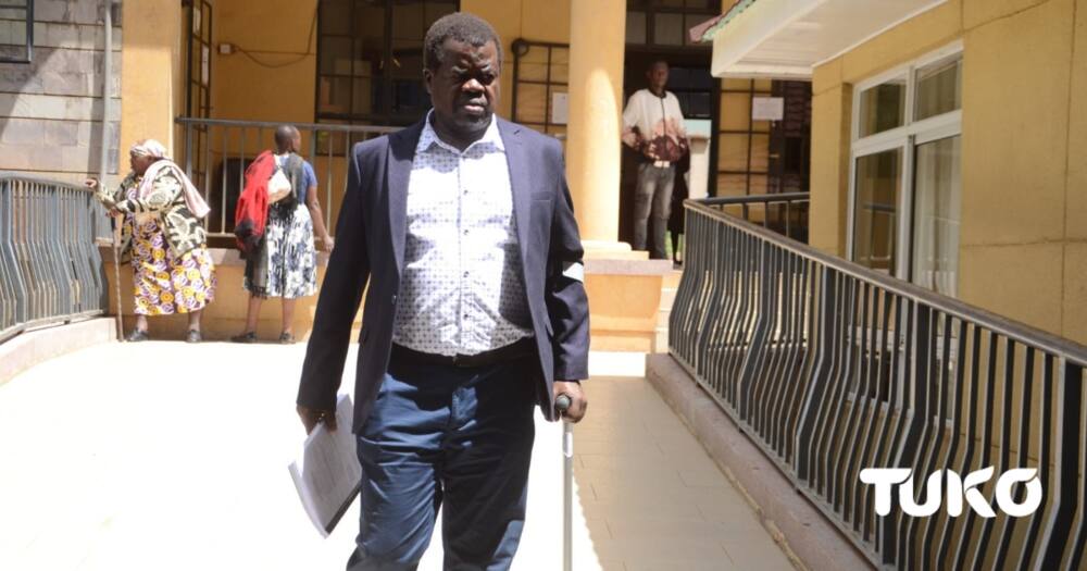 Okiya Omtatah Afunguka Kwa Nini Anatumia Magongo: "Niliumia Miezi 6 Iliyopita"