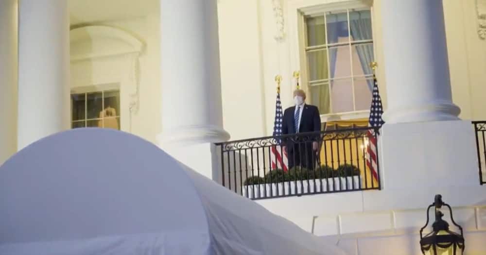 Donald Trump returns to the White House despite having coronavirus