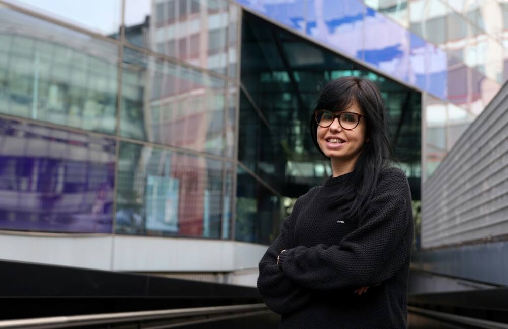 British physicist Jessica Wade has made it her mission to increase women scientists' visibility online