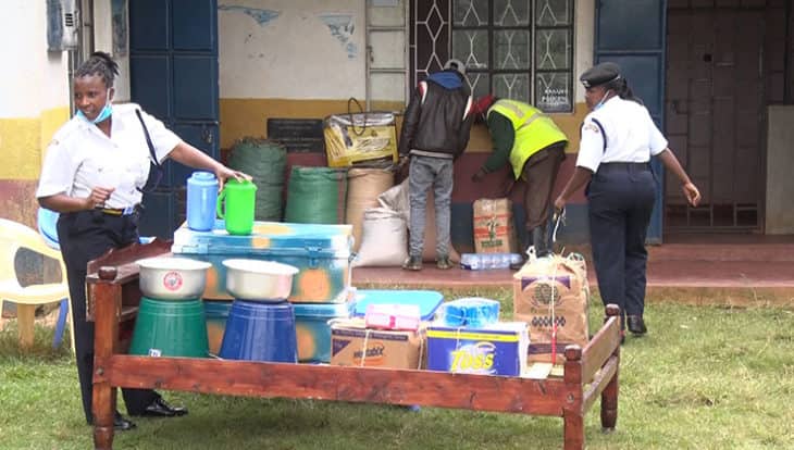 Nyandarua: Kind police officers pay 3-month rent, buy foodstuff for poor mother of eight