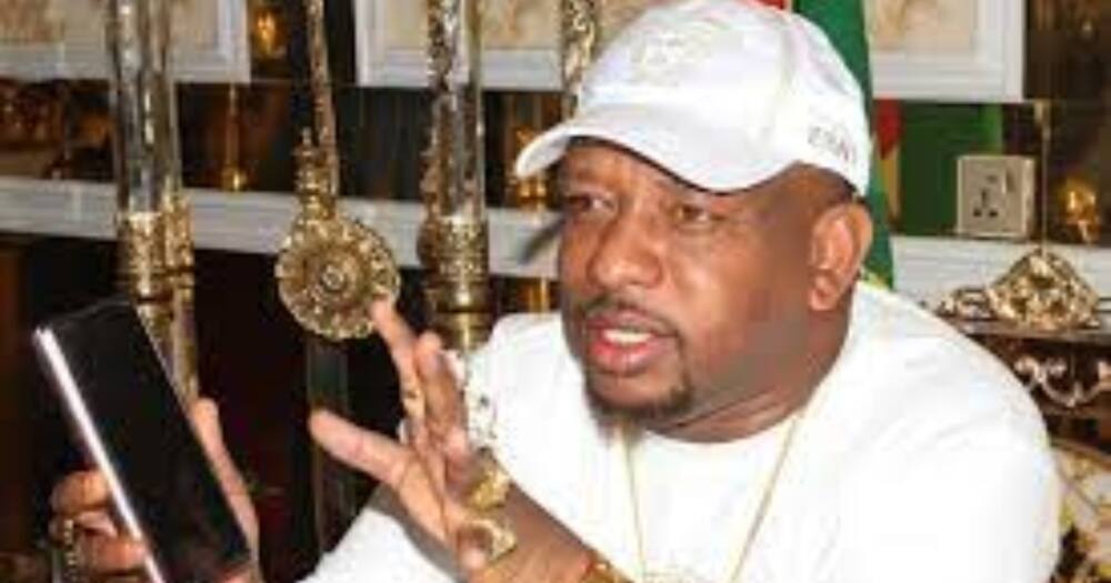 Mike Sonko Amuuliza Mwanamke Aliyeshtaki kwa Msaada wa Mtoto Kumchukulia Mdogo