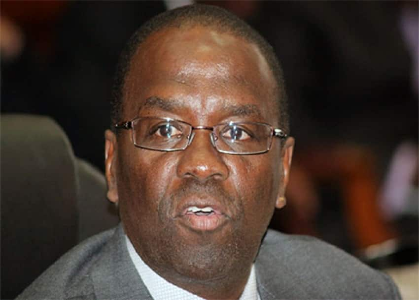 Bold child asks ex-Chief Justice Willy Mutunga why he wears an earring