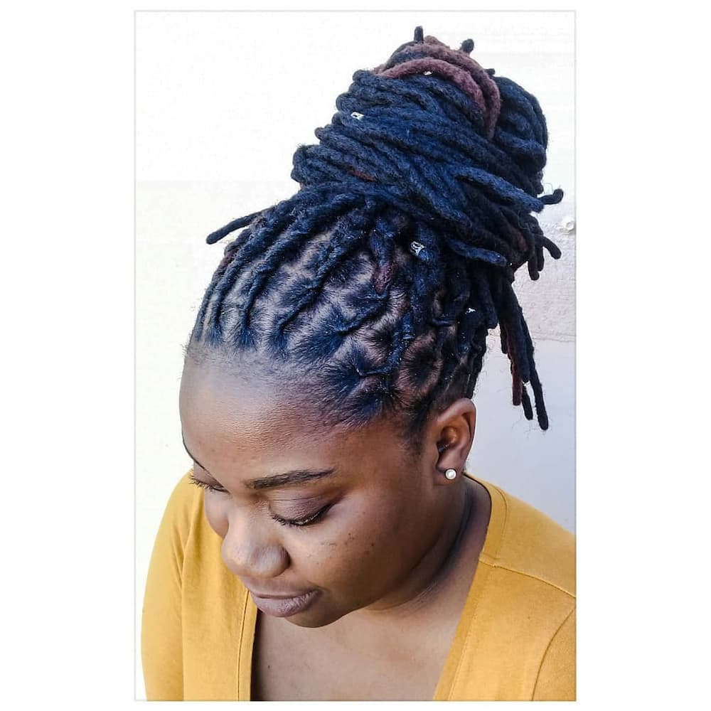 20 trending short dreadlocks hairstyles for ladies Tuko.co.ke