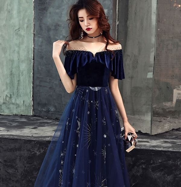 Off shoulder shop gown style