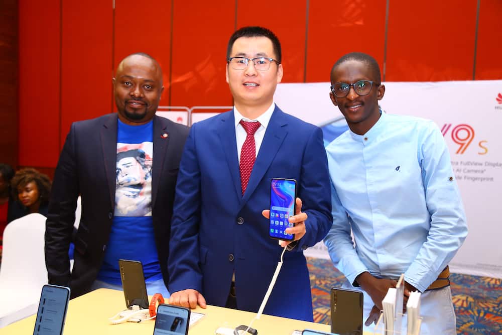 Huawei launches highly anticipated KSh 31k Huawei P9s smartphone