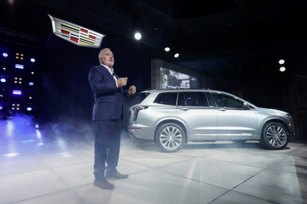 General Motors President of Cadillac Steve Carlisle revealed the Cadillac XT6 in January 2019 during the last Detroit Auto Show prior to the pandemic