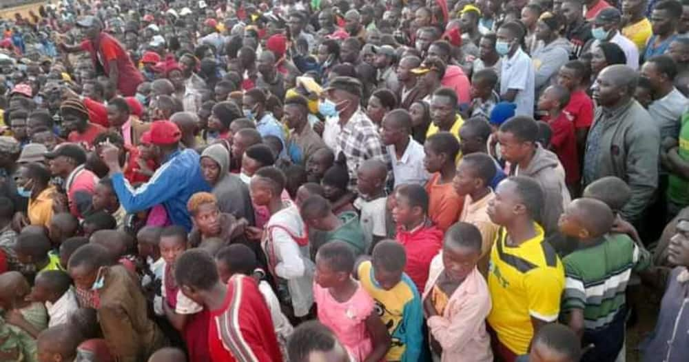 A crowd during George Natembeya's rally. Photo: TUKO.co.ke.