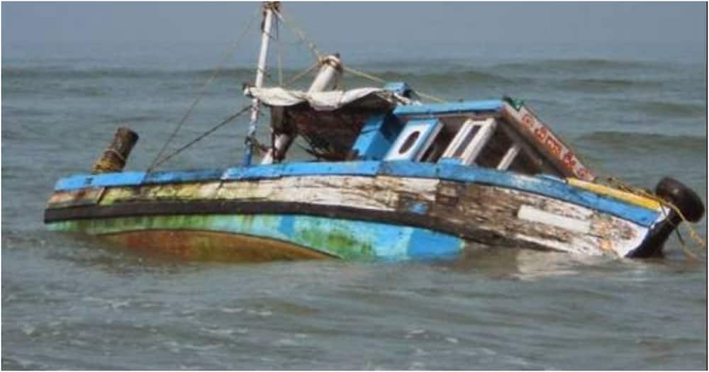 The three other fishermen aboard the boat were rescued by their fellow from the neighboring Nyadiwa beach. Photo: Voyages