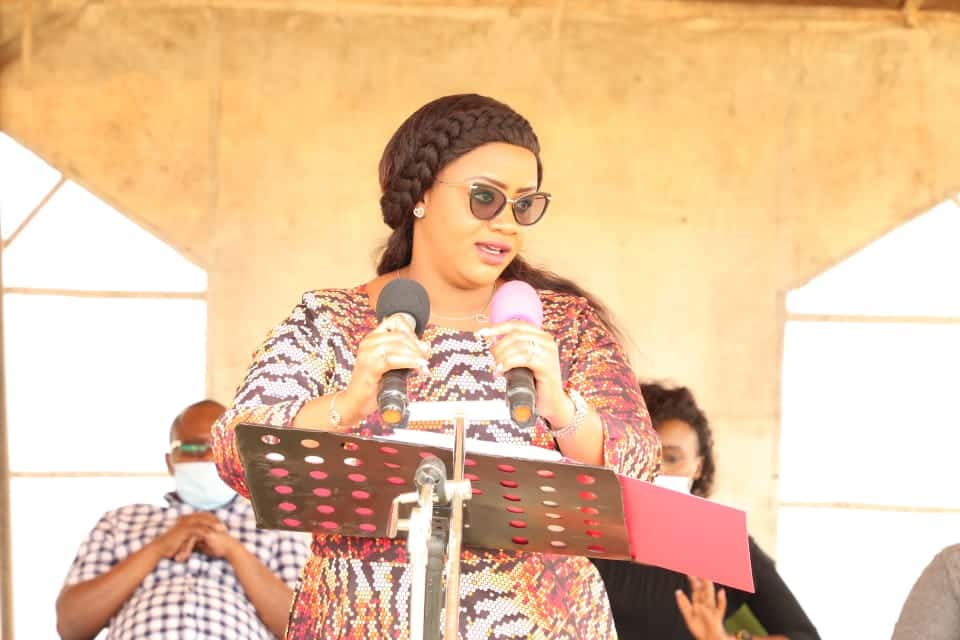 Laikipia MP Cate Waruguru says Ruto disrespected Uhuru by engaging in early 2022 campaigns