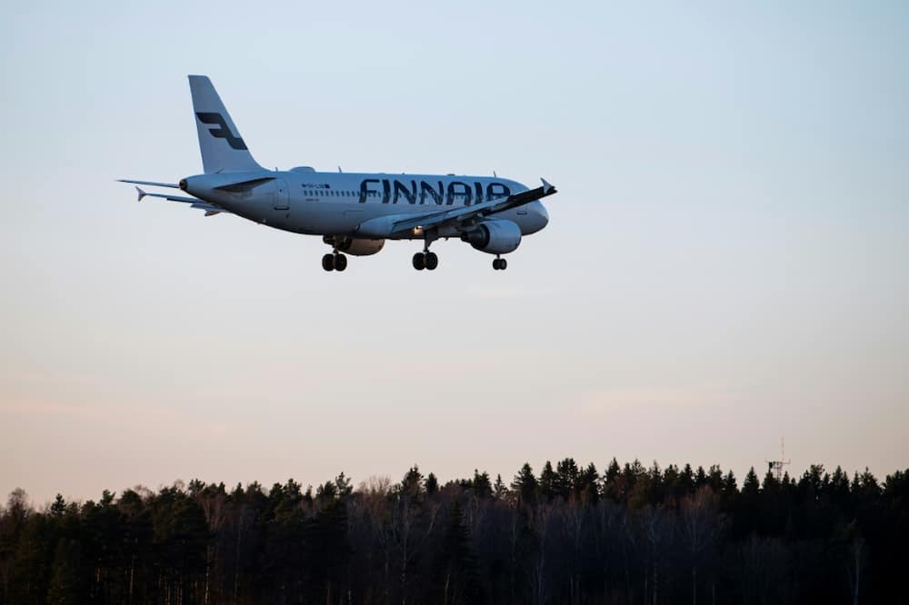 Finnair's strategy based on long-haul flights between Europe and Asia is no longer tenable with Russian airspace closed