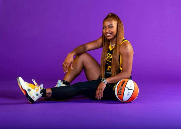 Los Angeles Sparks to resign Tea Cooper reportedly lose Nia Coffey in  WNBA free agency  Silver Screen and Roll