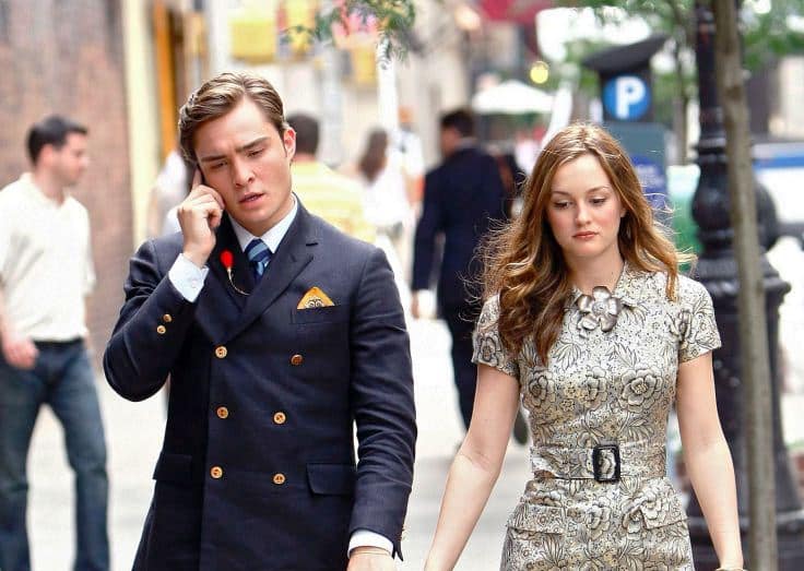 Ed Westwick and Leighton Meester are seen on the set of "Gossip Girl" filming season three, on the streets of Manhattan in New York City.