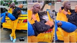 Willy Paul Copies Bahati, Sweeps off Journalist Liz Jackson off the Ground in Cute Video