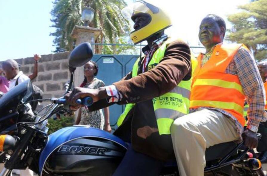 Raila sends strong warning to police, tells them to stop arresting probox, boda boda operators