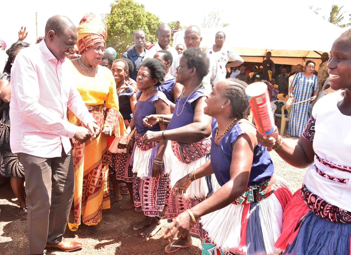 William Ruto says ODM men suffer shortage of brains, bashes party for expelling Aisha Jumwa