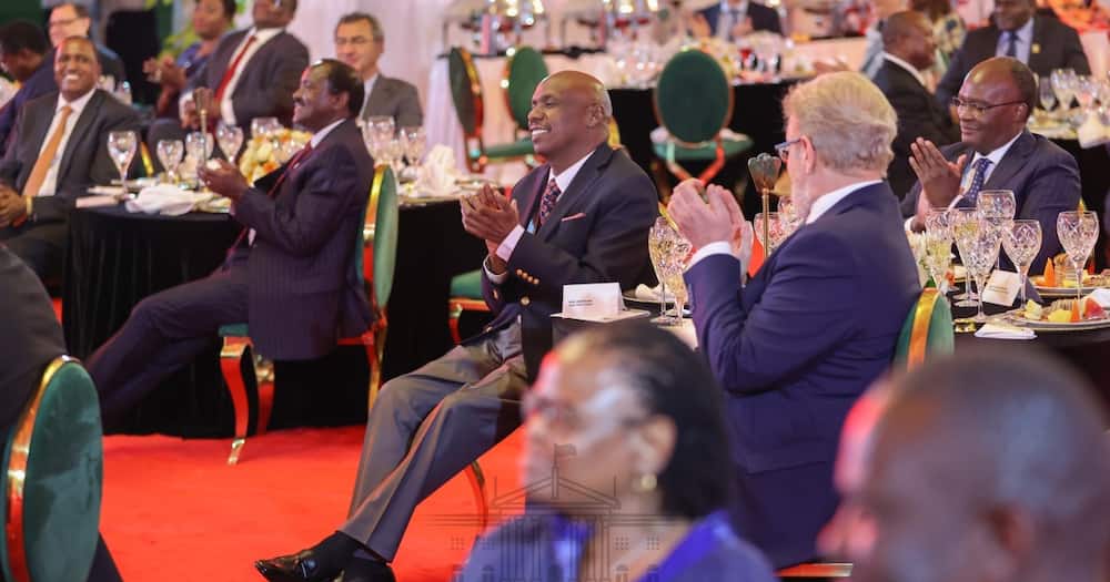 Gideon Moi (in grey trousers) and Kalonzo Musoka (far center). Photo: State House Kenya.