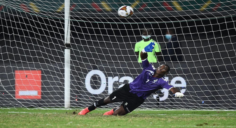 Usiku wa AFCON: Penalti za Burkina Faso, Mibabe Kufurushwa, Kadi Nyekundu ya Iwobi