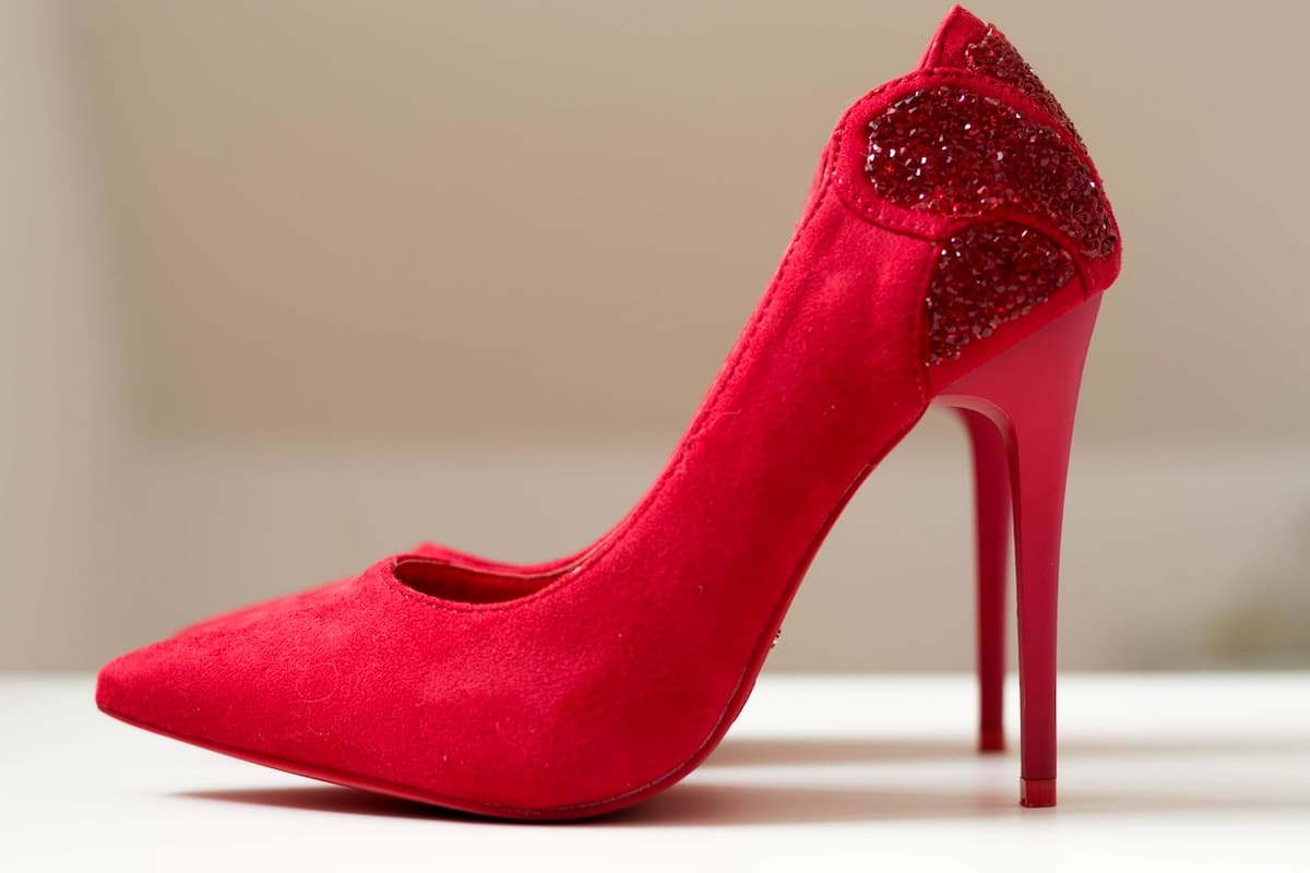 latest high heel shoes for ladies