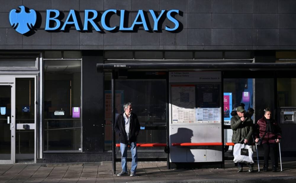 British bank Barclays reported a strong rise in net profit in the first quarter, boosted by rising interest rates