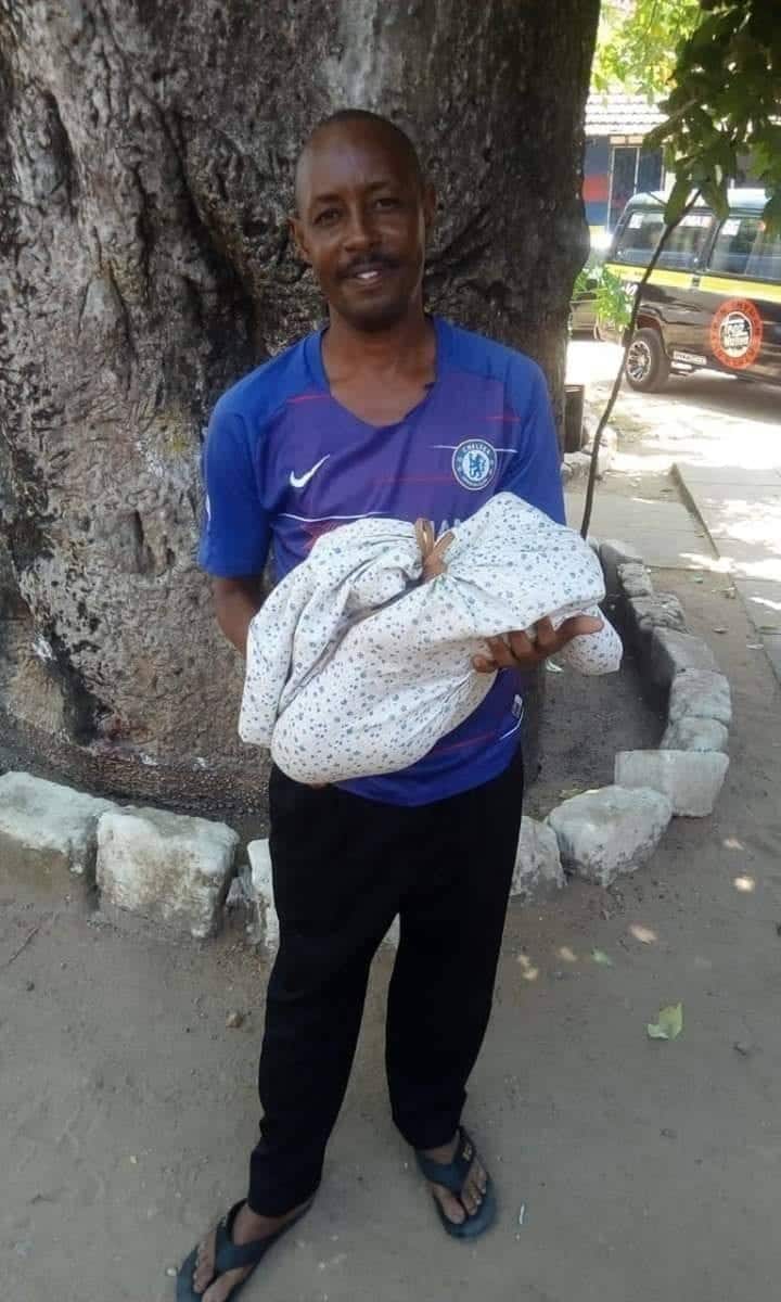 Police boss frees man caught smuggling pythons, gives him capital to start business