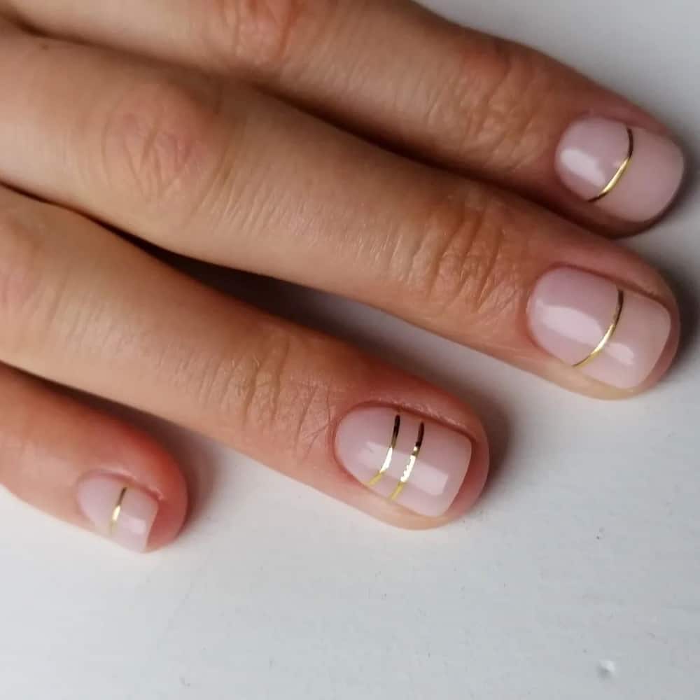 Rounded acrylic nail designs