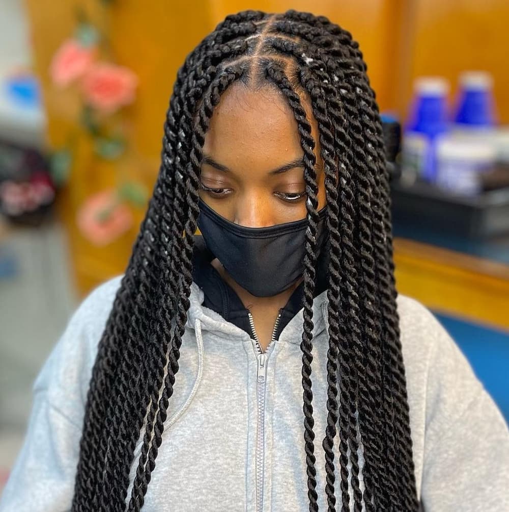 Large Senegalese Twists  Twist braid hairstyles, Senegalese twist  hairstyles, Twist hairstyles