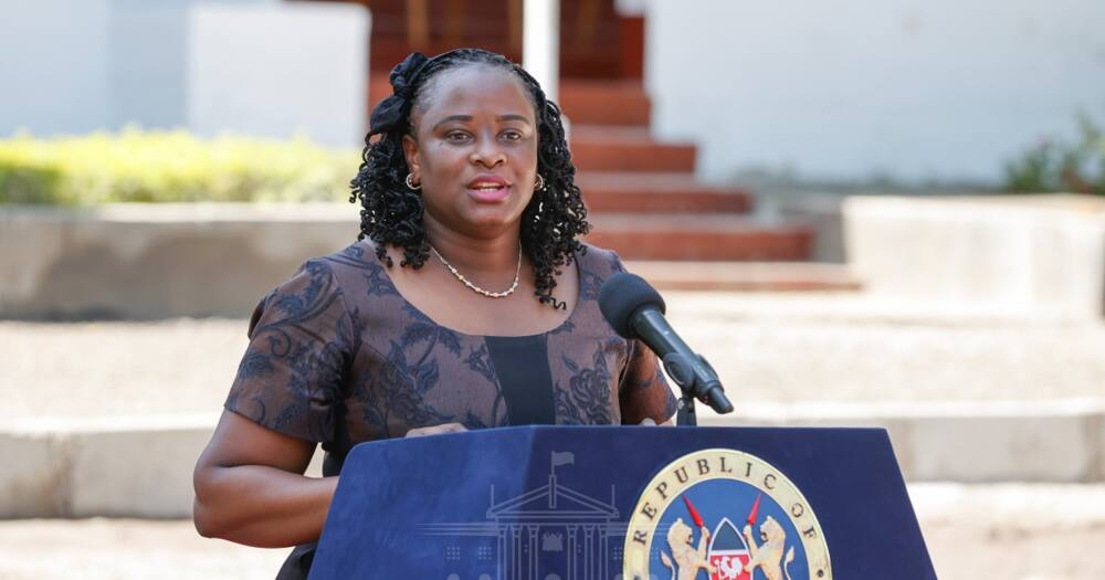 State House spokesperson Kanze Dena addressing journalists in Kisumu. Photo: State House Kenya.