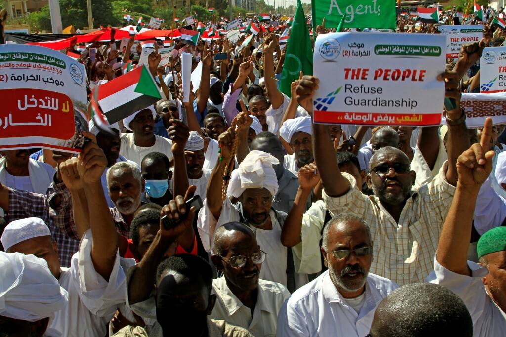 Thousands Of Islamists Renew Protests Against UN In Sudan - Tuko.co.ke