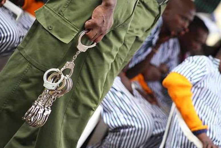 Machakos: Mfungwa aliyejaribu kumnyang’anya polisi bunduki auawa kwa kupigwa risasi