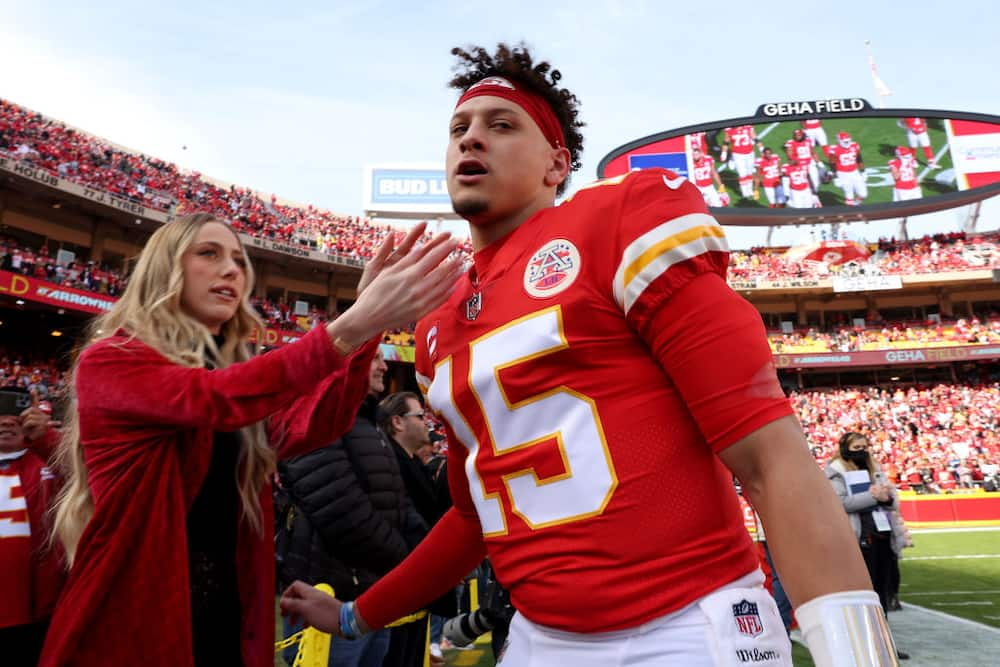 Patrick Mahomes marries high school sweetheart Brittany Matthews with  gorgeous wedding in Maui