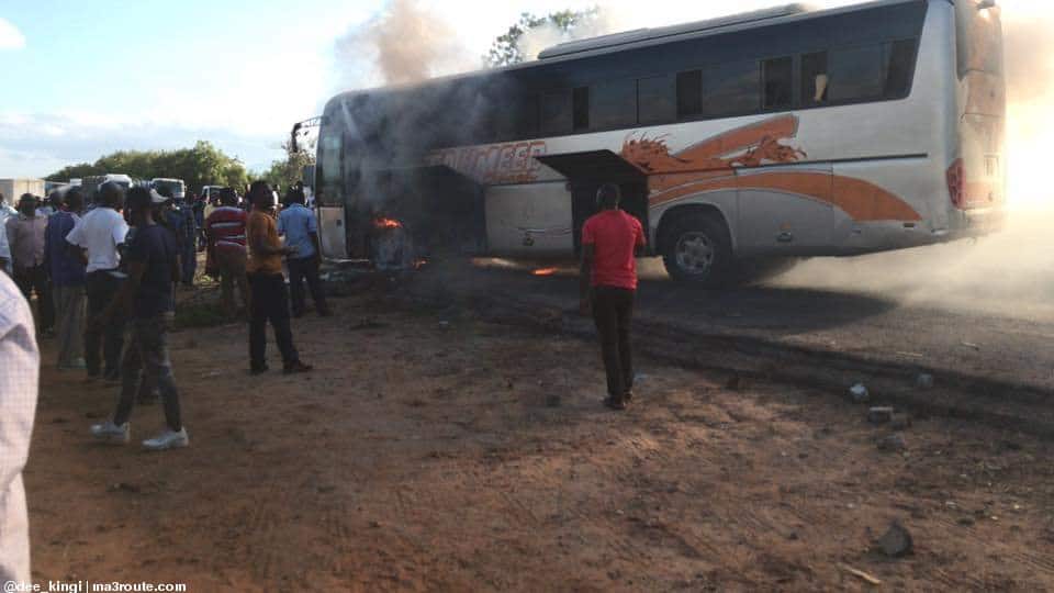 41 passengers escape death as Mombasa bound Tahmeed bus bursts into flames