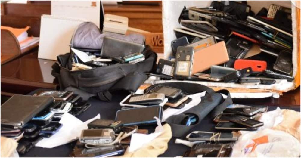 Police recover over 150 stolen mobile phones in Nairobi, ask victims to collect gadgets