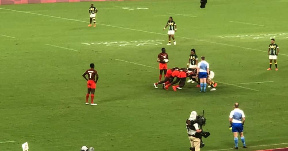 Kenya's Shujaa 7s while in action against South Africa during Tokyo Olympics. Photo: Twitter/@Olympicske.