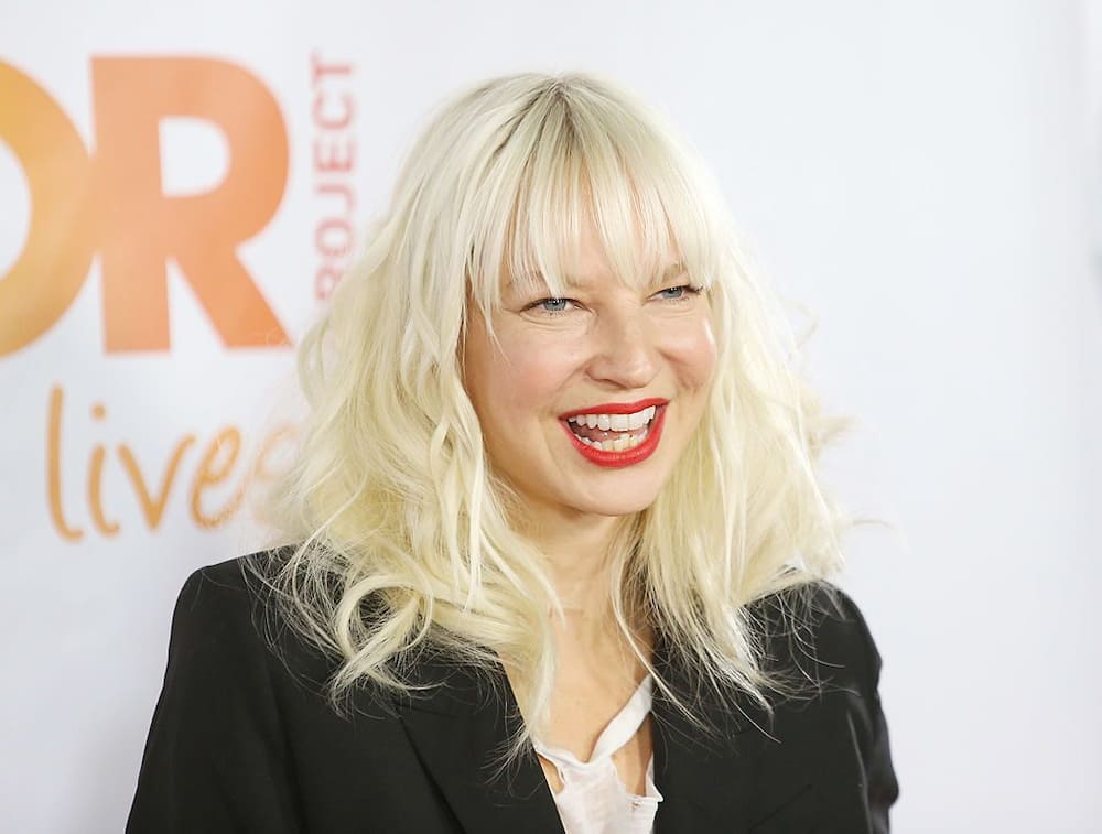 Singer Sia apologises after being slammed for confusing Nicki Minaj for Cardi B