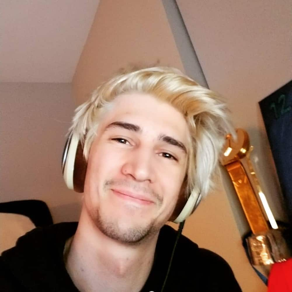 xQc bio