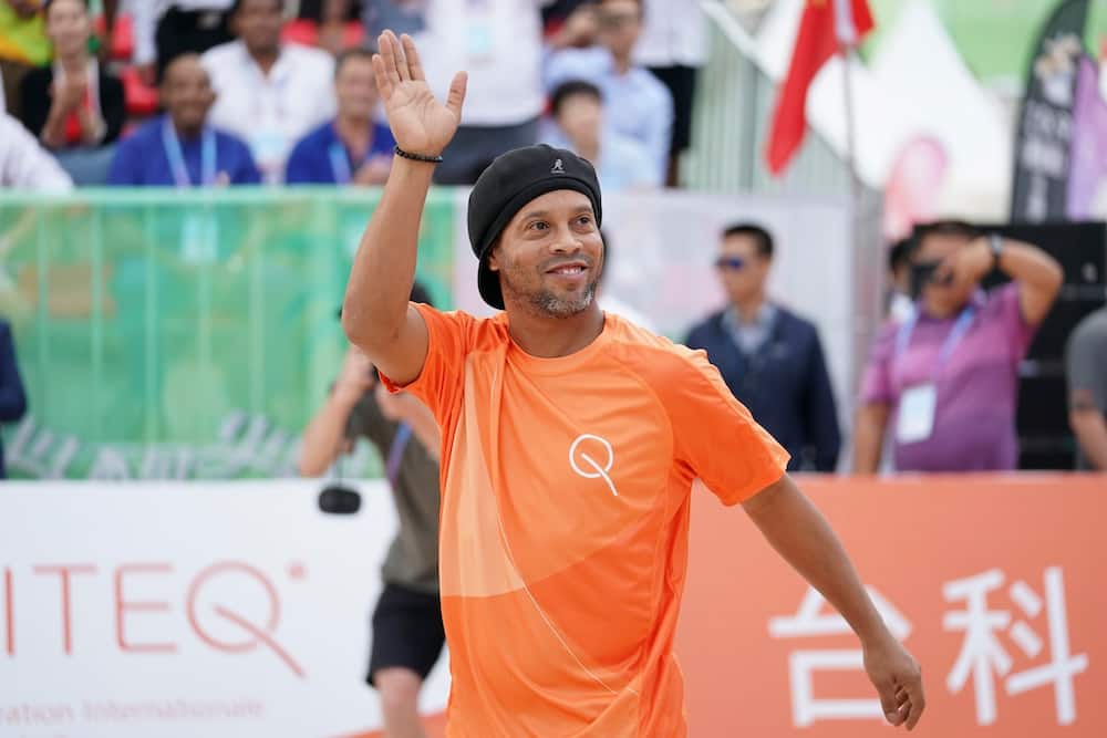 Ronaldinho released from house arrest after several months by Paraguayan authorities