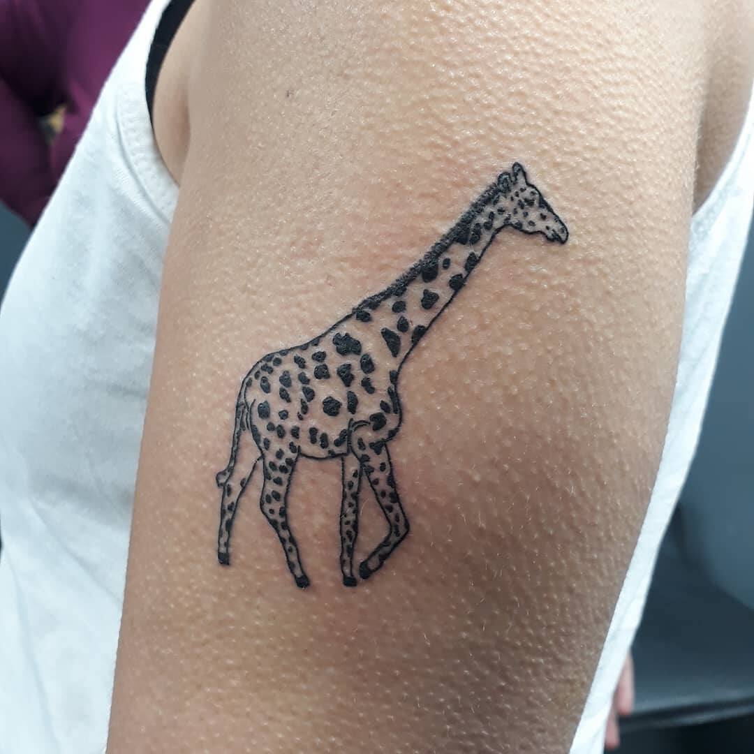 giraffe tattoos at INKsearch