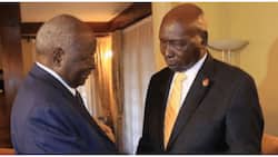 Video ya Kusisimua ya Rais Mstaafu Daniel Moi Akilitania Jina la Mwai Kibaki: "Kibabii"