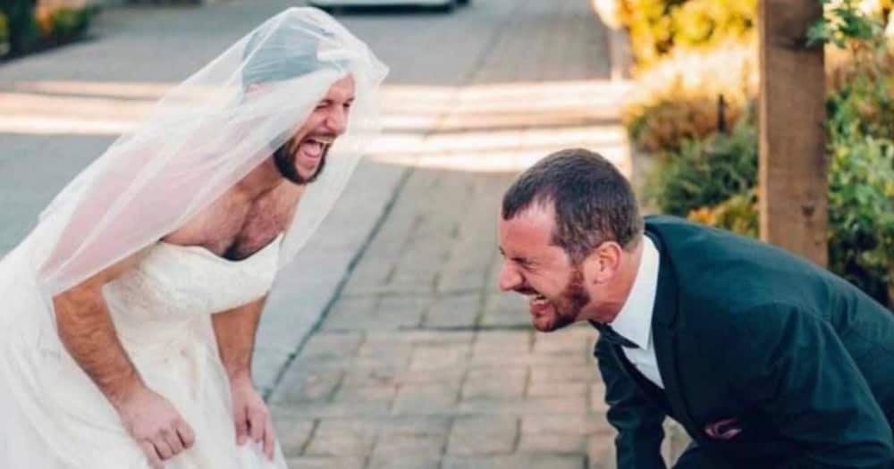 Bride, Groom, Brother, Funny, Picture, Surprise, Social media reactions