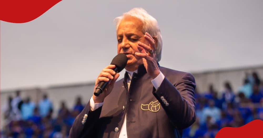 Benny Hinn admitted his mistakes about giving prophecies.