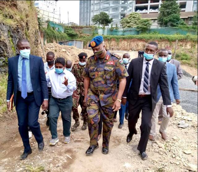 Construction workers flee as Nairobi boss Badi visits site to reclaim grabbed land