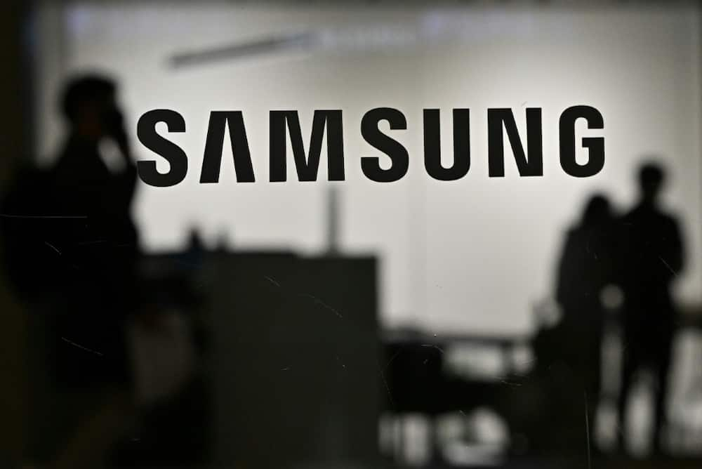 Samsung Electronics is forecasting an on-year jump of 21 percent in second-quarter sales