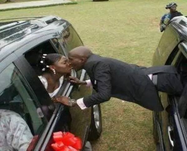 12 hilarious wedding photos that will make your day