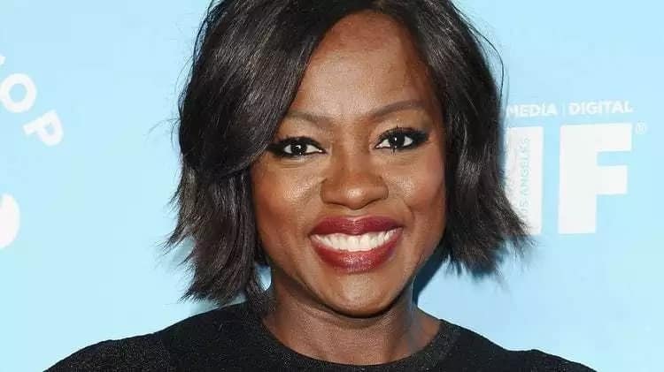 Viola Davis looks unrecognizable as she shows off her incredible weight ...