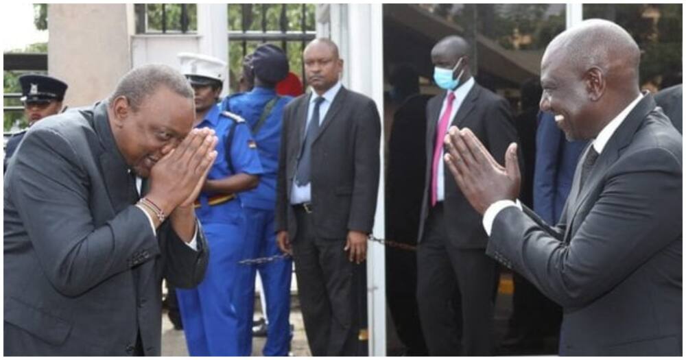 Uhuru Kenyatta, William Ruto's Greetings During Viewing of Mwai Kibaki's Body Raise Eyebrows